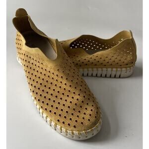 Isle Jacobson‎ Shoes Womens 11 Yellow Suede Perforated Tulip Loafers Flats 41